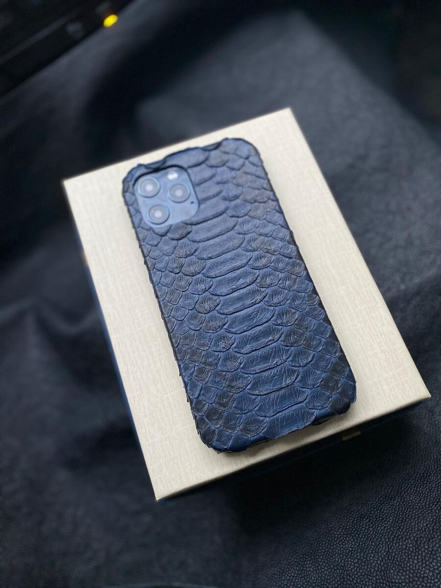Кожаный синий чехол из кожи питона Mobcase 1326 для iPhone 12 Pro