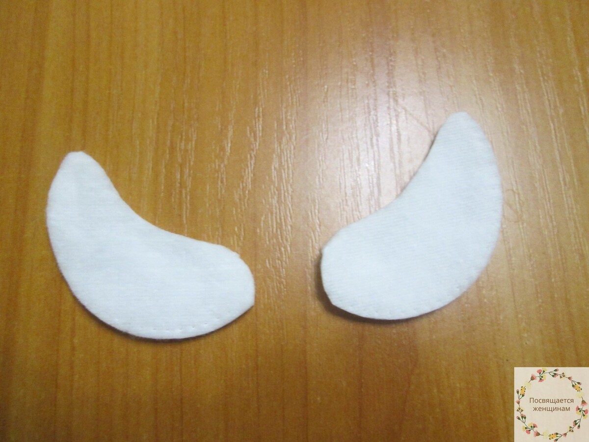 Разрезать диск нужно по форме инь-янь.