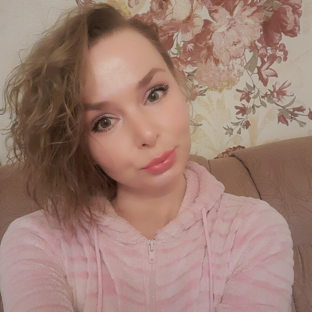 дома тоже хочется побыть красивой😚