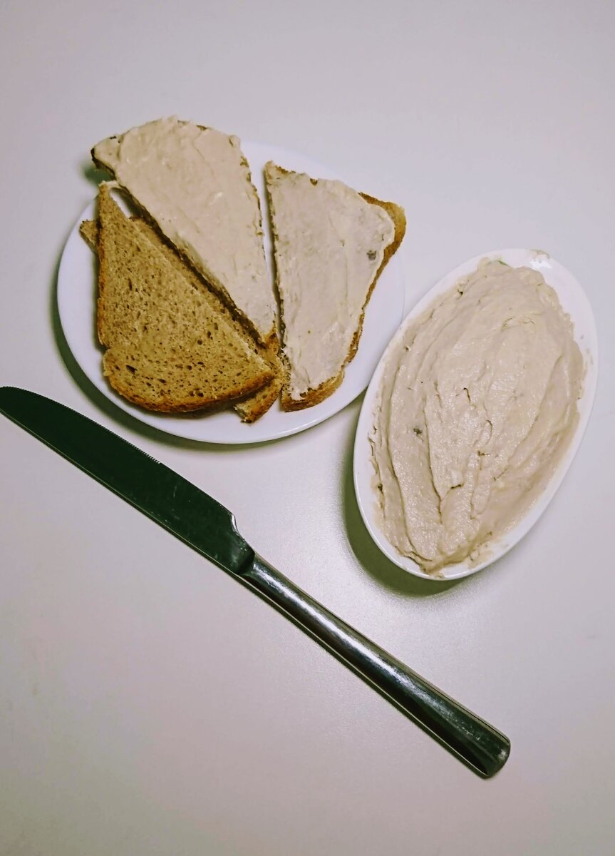 Ем и не нарадуюсь уменьшенному количеству калорий.