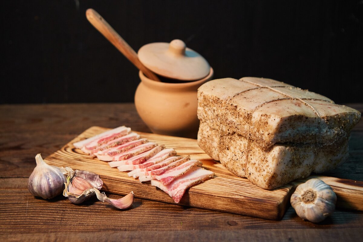 Сало-настоящий деликатес! 