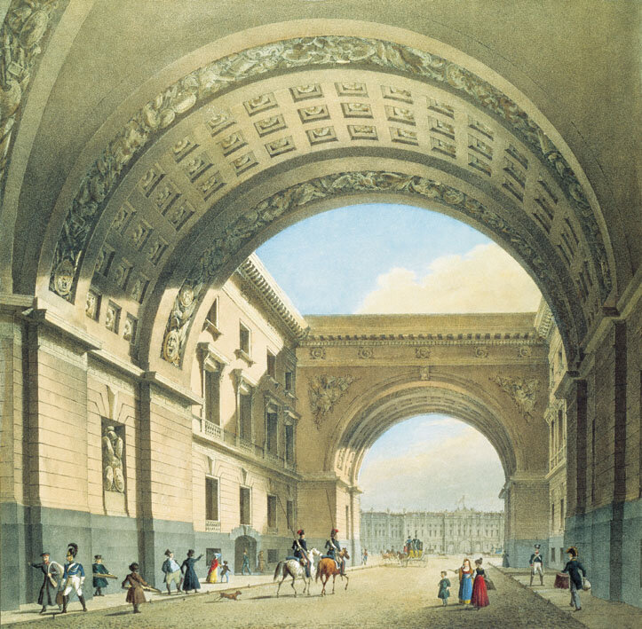 Арка Главного Штаба и вид на Дворцовую площадь