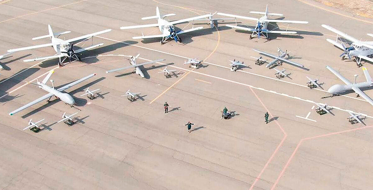 Все типы авиации погранвойск Азербайджана.