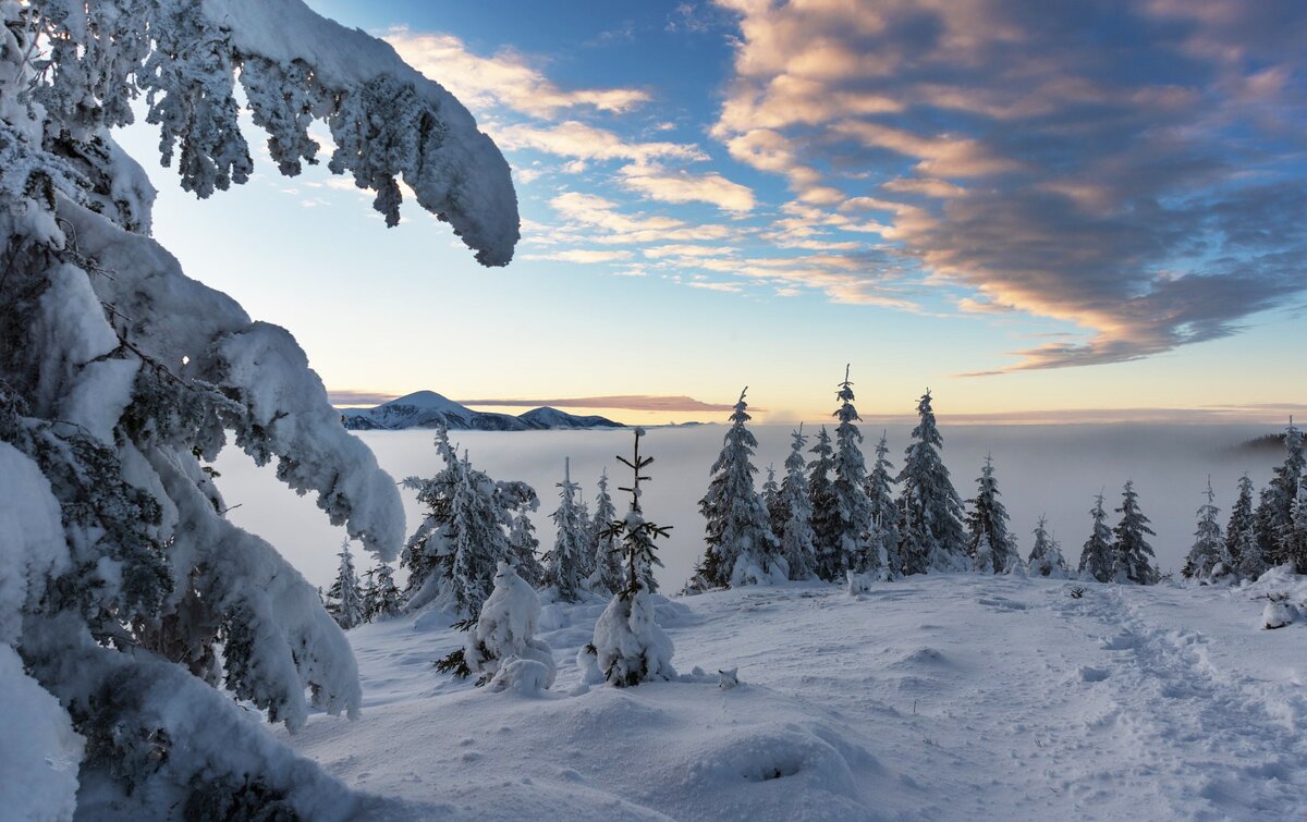 снег в горах адыгеи