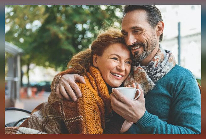 Зрелая жизнь сама по себе может быть прекрасной, но она становится еще прекраснее, когда мы разделяем ее с другим человеком, который находится рядом с нами каждый день. Нежность и близость к другому человеку могут оживить каждое сердце. 