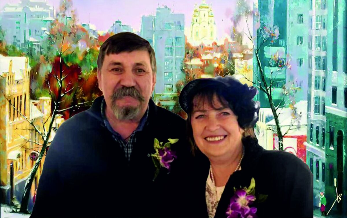 На фото: Заслуженные художники Владимир и Надежда Хрустовы. Хабаровск.