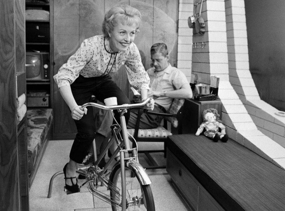 Демонстрация семейного бункера в США. 1959 год. Источник: ТГ-канал "Винтажная Америка"