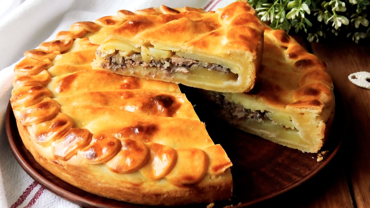 От кусочка такого пирога вы точно не откажетесь 🥧. Пирог с картофелем и  рыбной консервой🐟 | ПРОСТОРЕЦЕПТ | Дзен