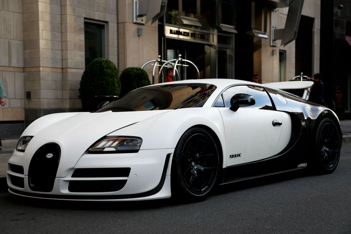 Bugatti Veyron 16.4 super Sport 2010