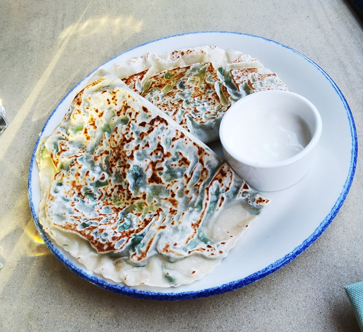 Кутабы с зеленью