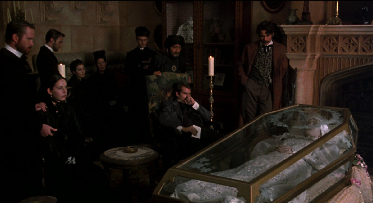 Картинка с просторов интернета, "Дракула Брэма Стокера"