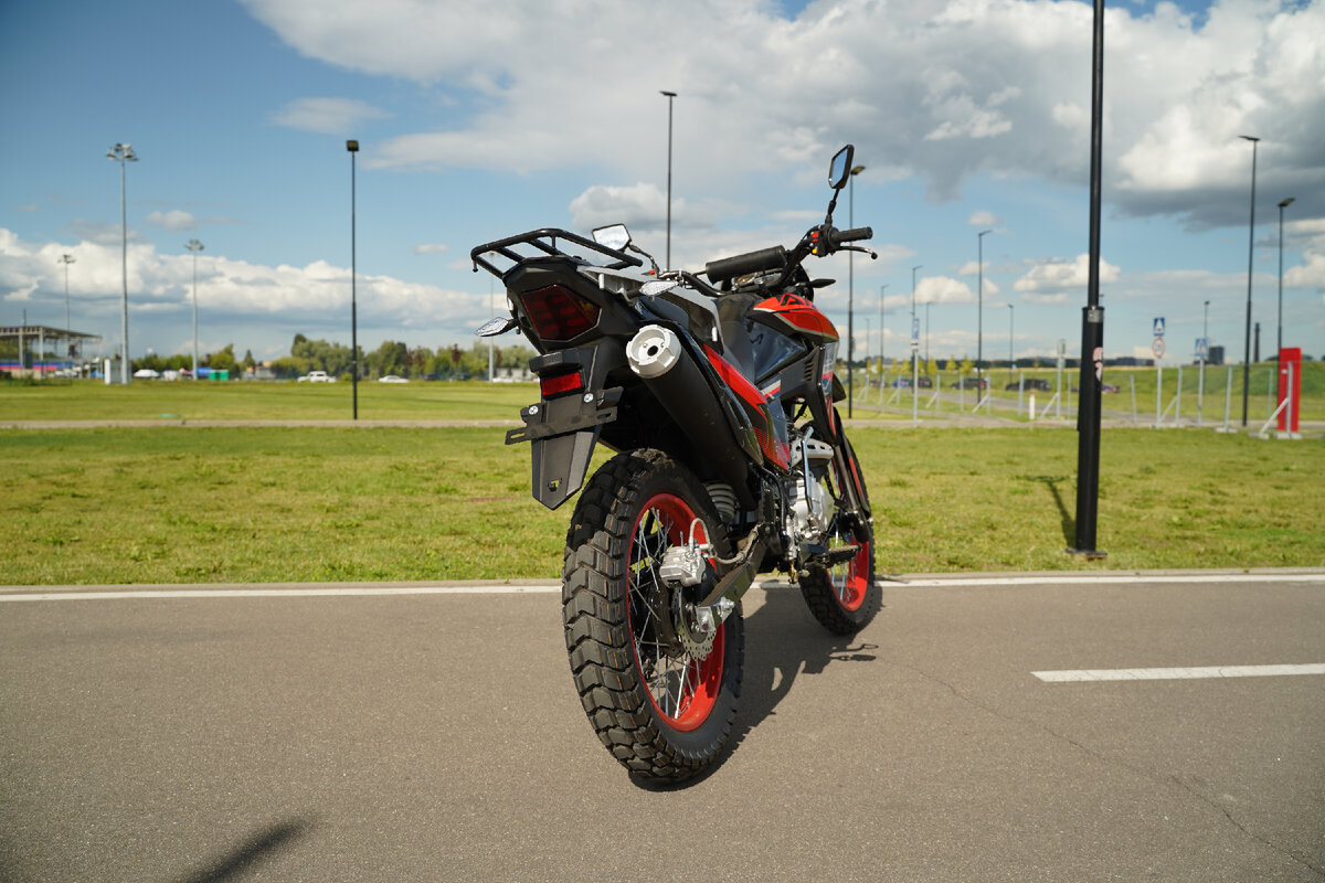  SHARMAX MOTORS TOUR ENDURO 300     -         -  SHARMAX MOTORS  TOUR ENDURO 300  