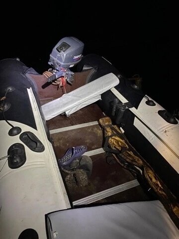    В Югре разыскивают выпавшего из лодки рыбака