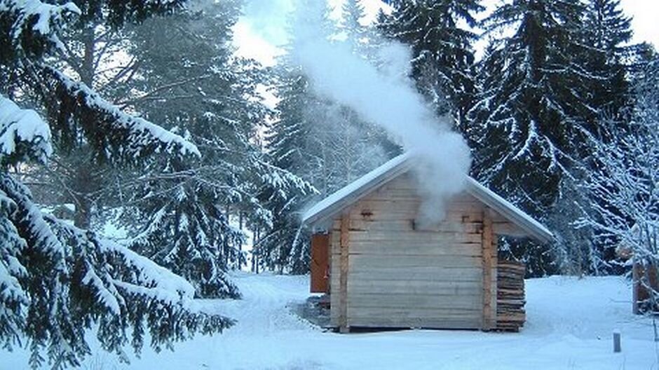 Баня снег