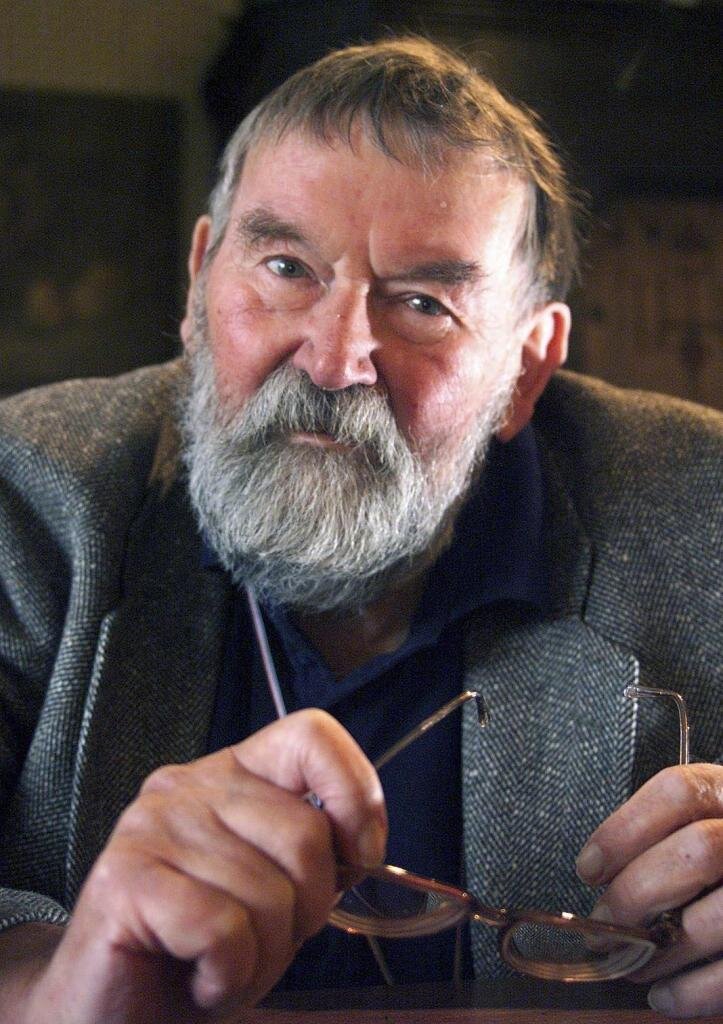 Джон Фаулз (1929-2005)