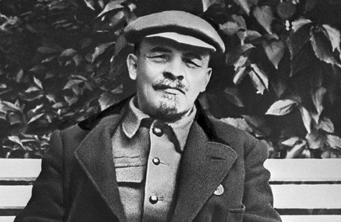 Ленин во время болезни. Источник: http://homad.ru/wp-content/uploads/2020/02/11-7-663x433-1.jpg
