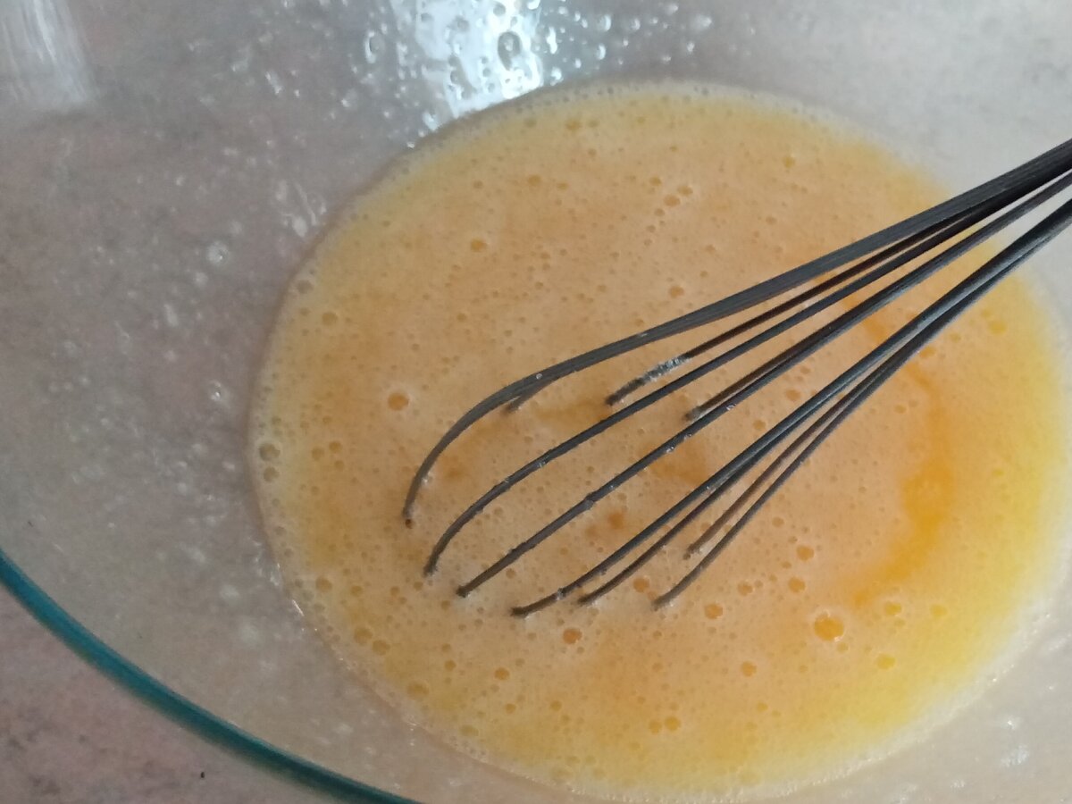 Приготовление теста для торта.