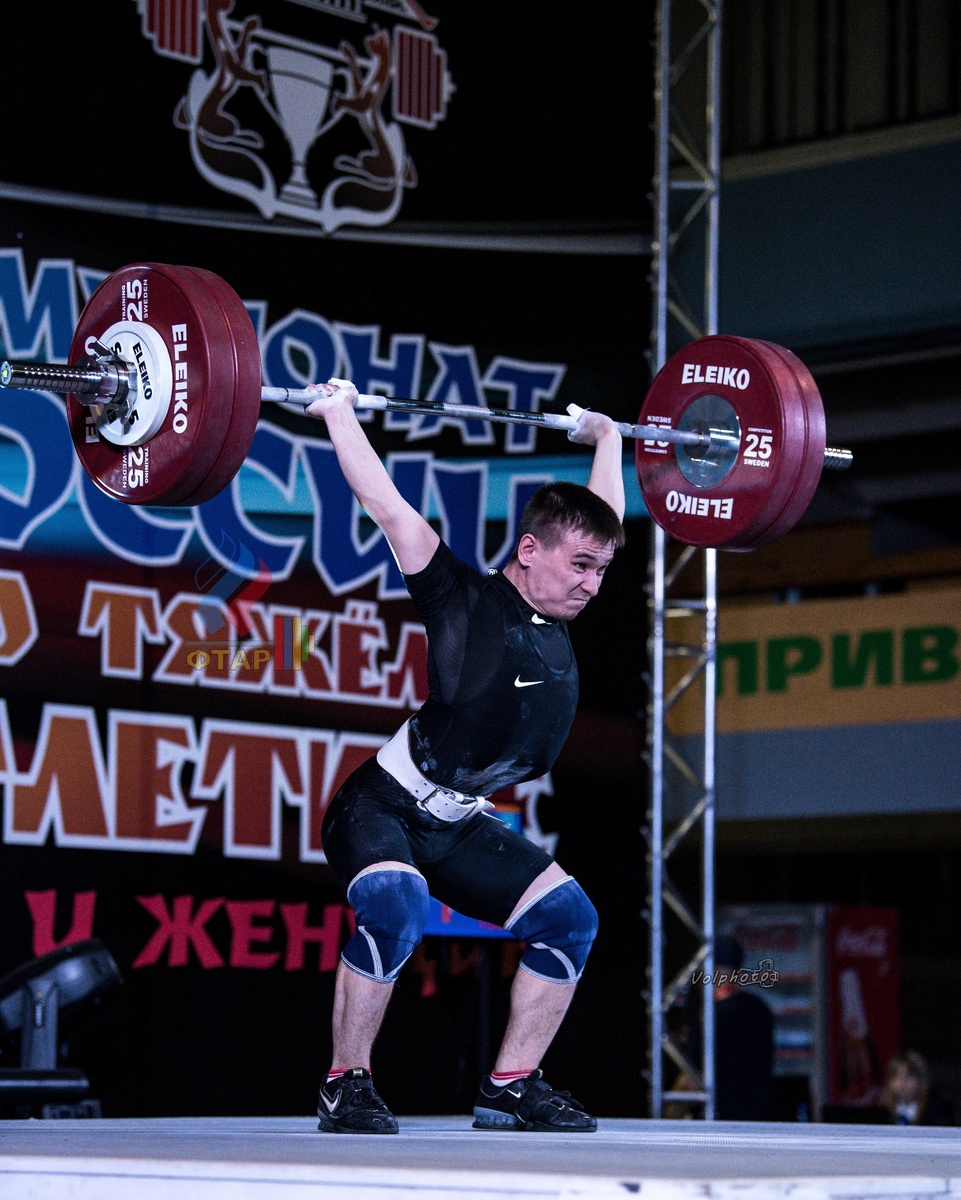 Олег Мусохранов выиграл чемпионат России по тяжелой атлетике 