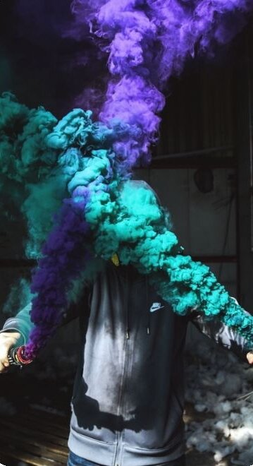 Фантики всегда попадают в мусор. 