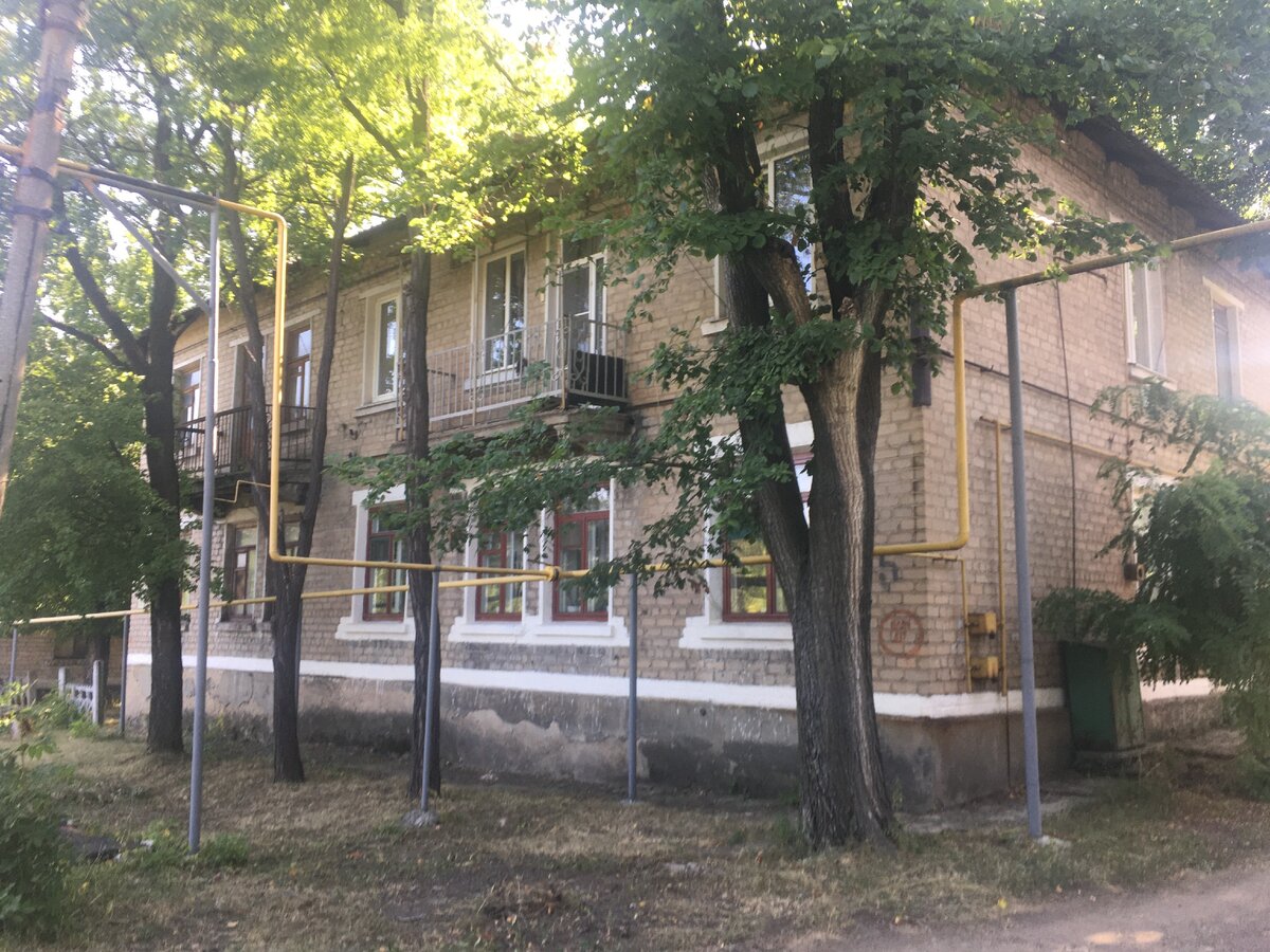 Полтавская улица. Дом №5. Пос. Замковка. Фото автора.