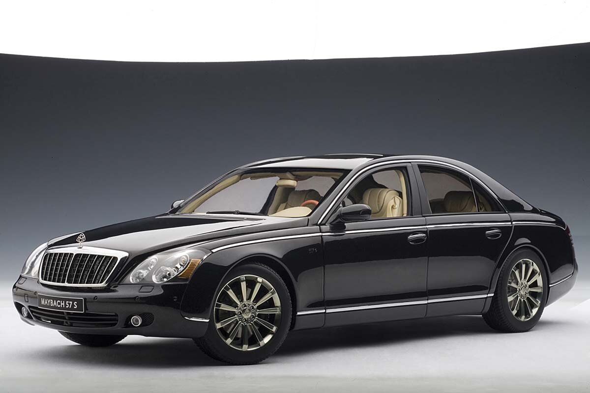 Майбах страна. Мерседес Майбах 57s. Maybach 57. Maybach 57s 2005. Mercedes Maybach 57s.