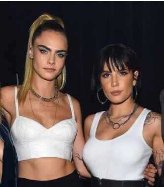 Кара и Холзи 