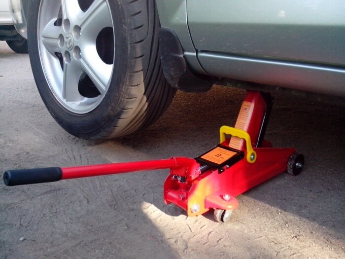 Не домкратом единым. |Фото: nn.by.