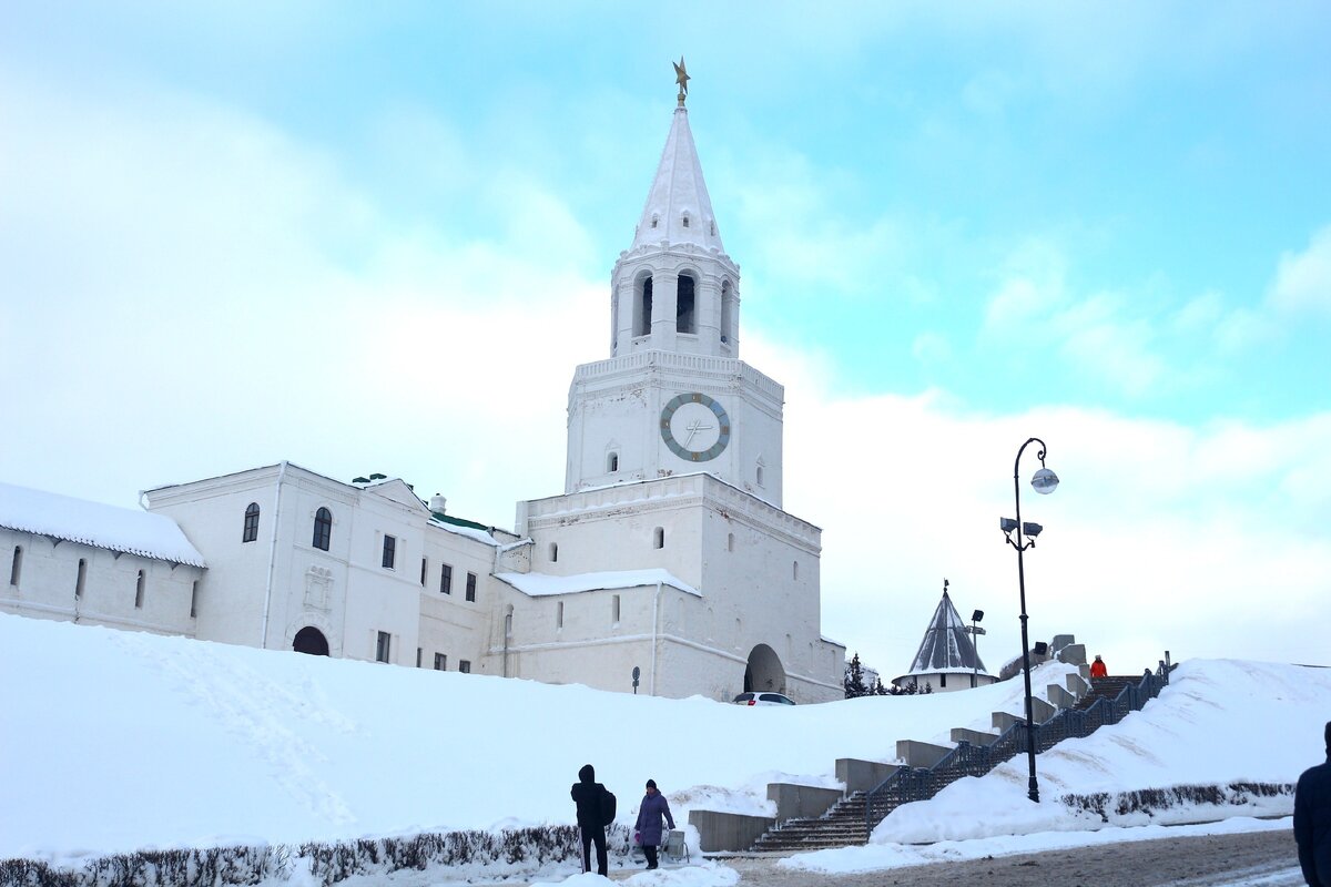 Вход в казанский Кремль