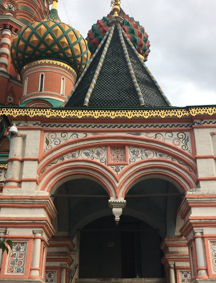 собор василия блаженного в москве внутри