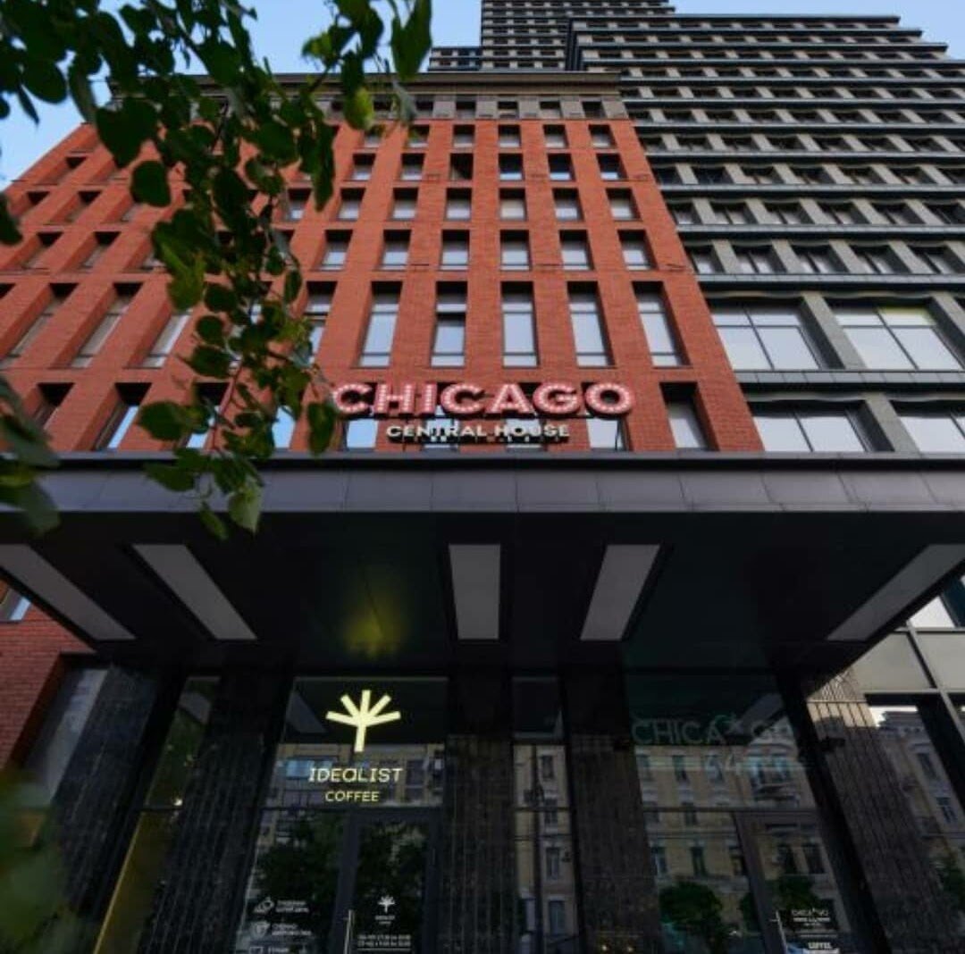 Фасад ЖК и кафе Идеалист. Фото с сайта застройщика