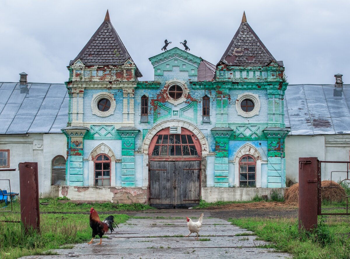 Конюшни конезавода "Медведки"