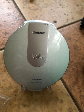 Sony D-NE10