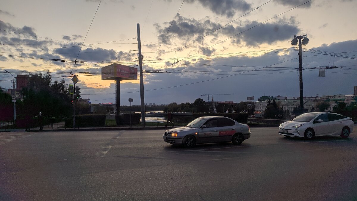 Город как город