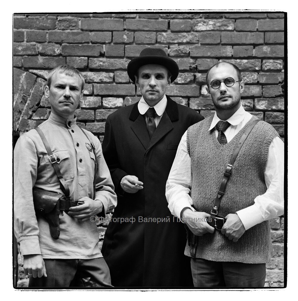 "Мы сделали пробы Анатолия Солоницына, Александра Пороховщикова, Сергея Шакурова - всех главных действующих героев. С той поры у меня остались замечательные кадры. И какие это были дни!" 1973 год