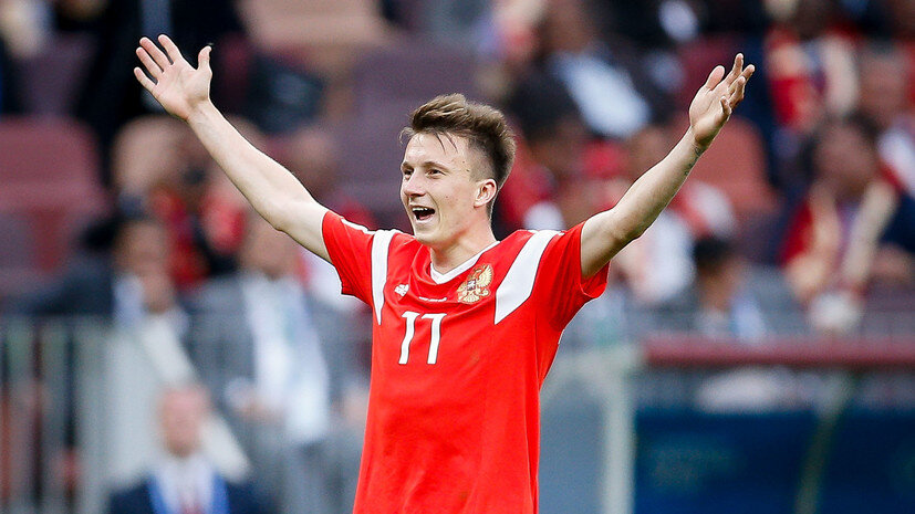 Александр Головин