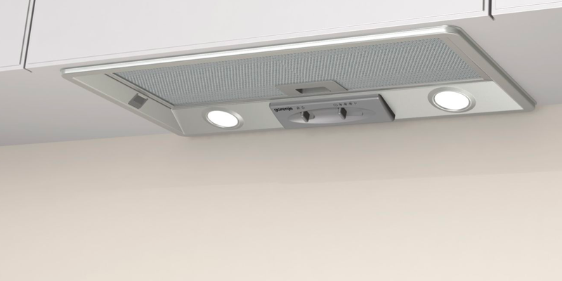 Вытяжка Gorenje BHI611AS, использование изображений с официального сайта компании Gorenje допустимо в рамках сотрудничества компании и интернет-магазина gorenje-rus.ru