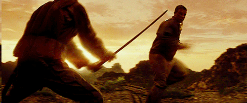 Марлоу и Гупней пытаются убить друг друга