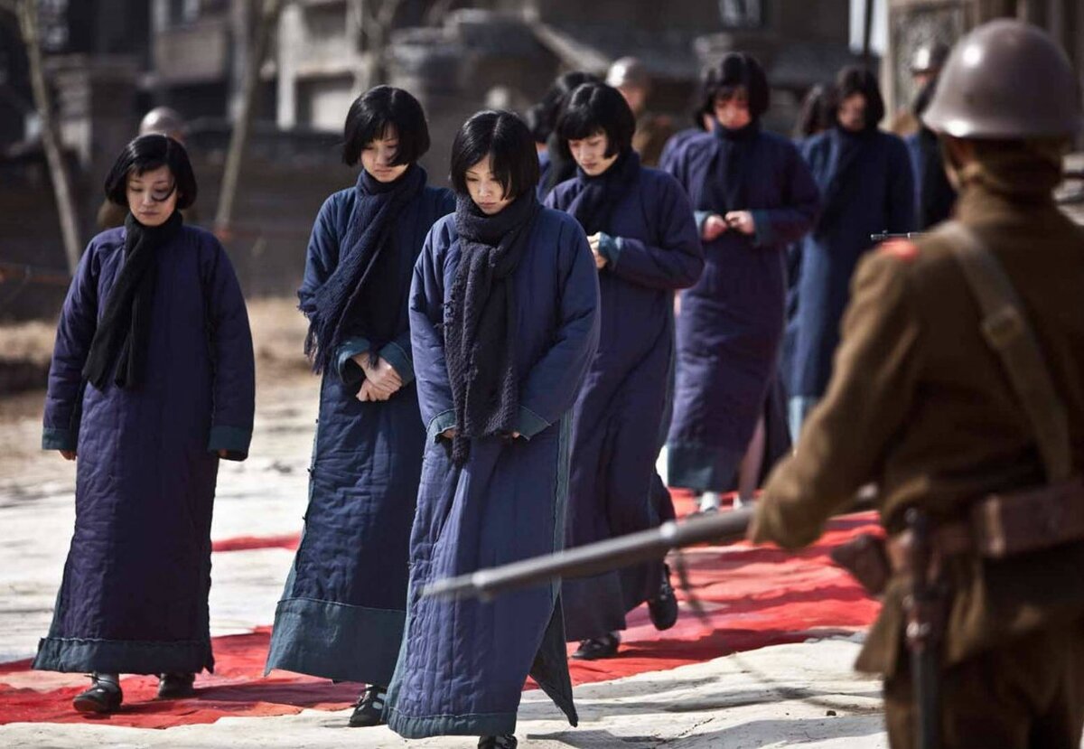 Кадр из фильма "Цветы войны"