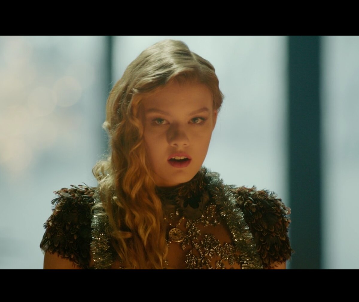 Дочь Литвиновой тоже была на месте