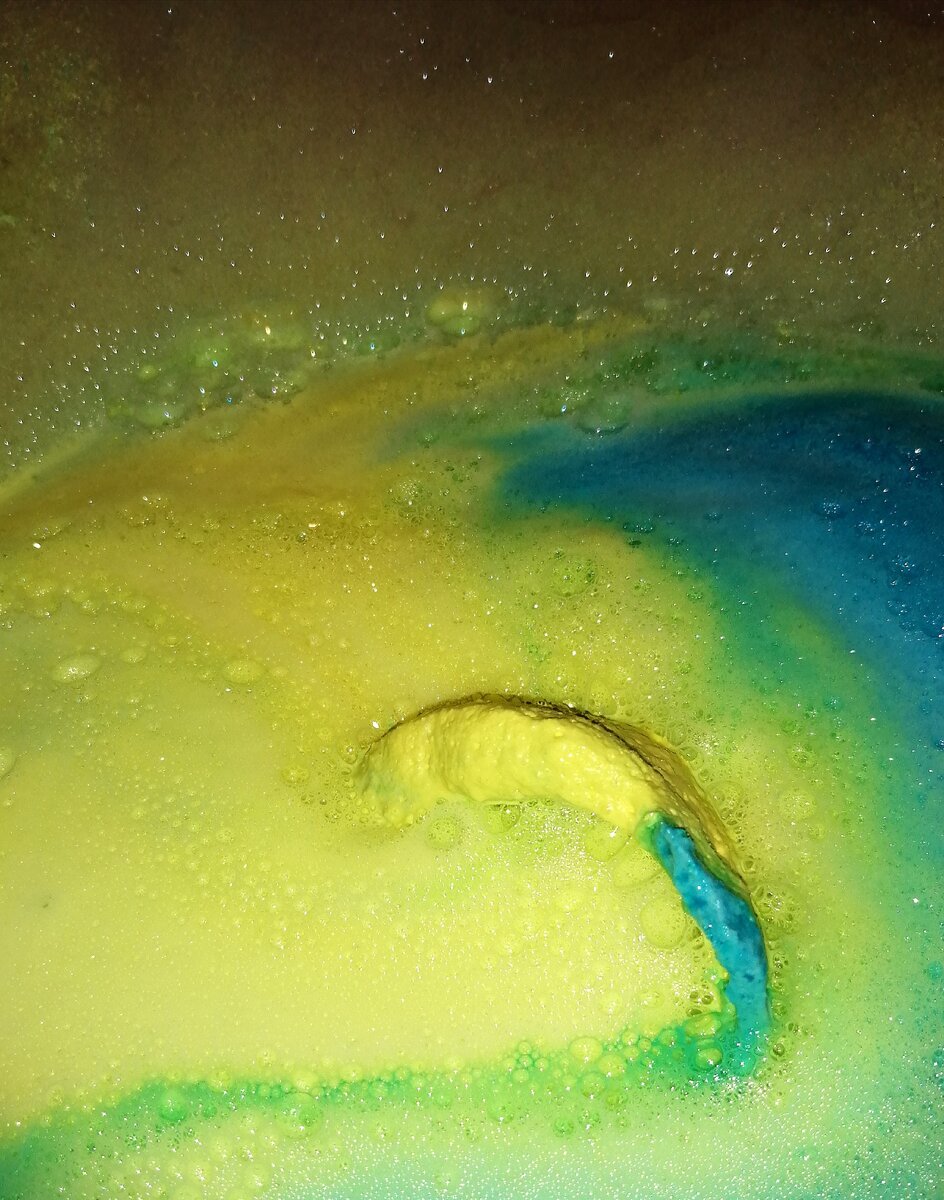 Бомба для ванны Lush Шалтай Болтай