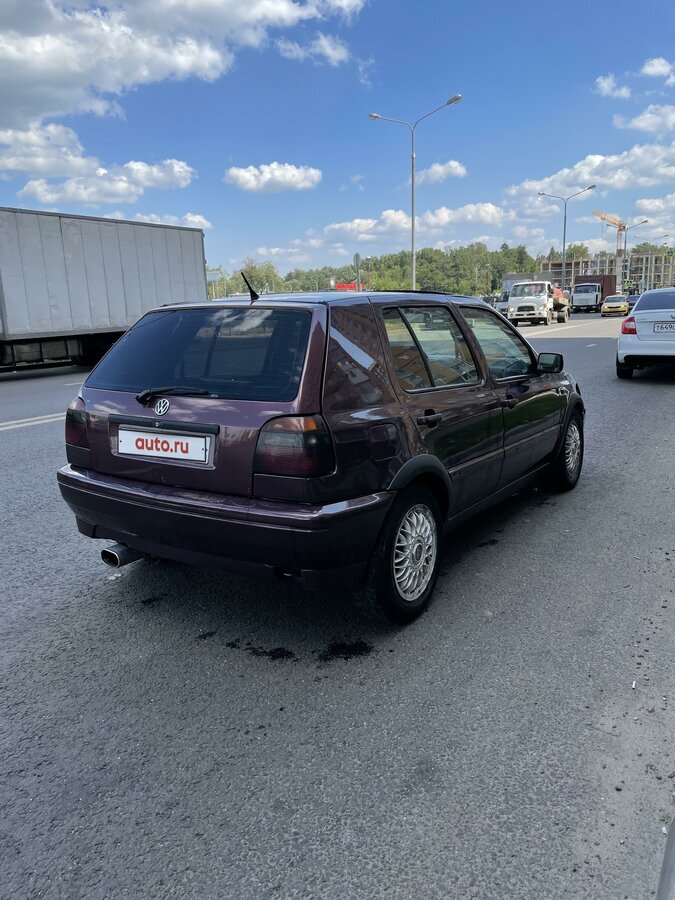 Фото одного из автомобилей в продаже на Авто.ру