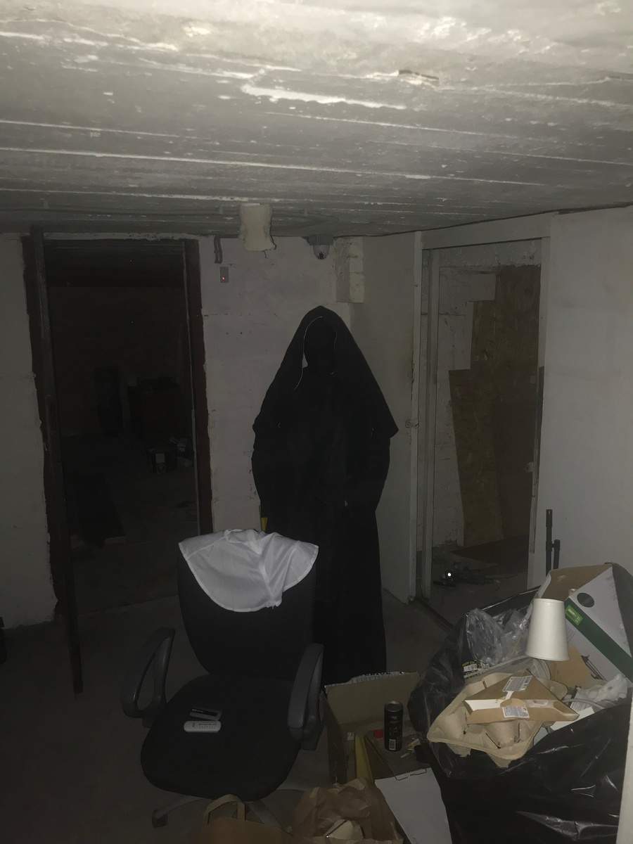 Наша первая локация и первый актёр.