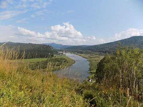 Вид на Мрассу с горы Любви.