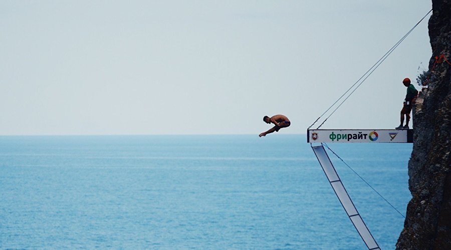 Crimea Cliff Diving World Cup // Фото: Фрирайт