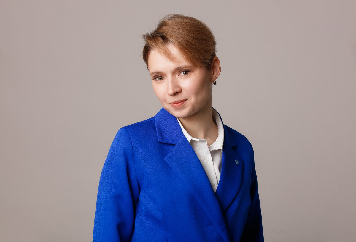 Елена Смолянова