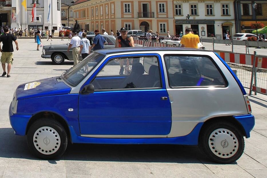 Среди прозвищ этого авто можно встретить «Окунь», «Бешеная табуретка», «Коробочка» или «Креветка»