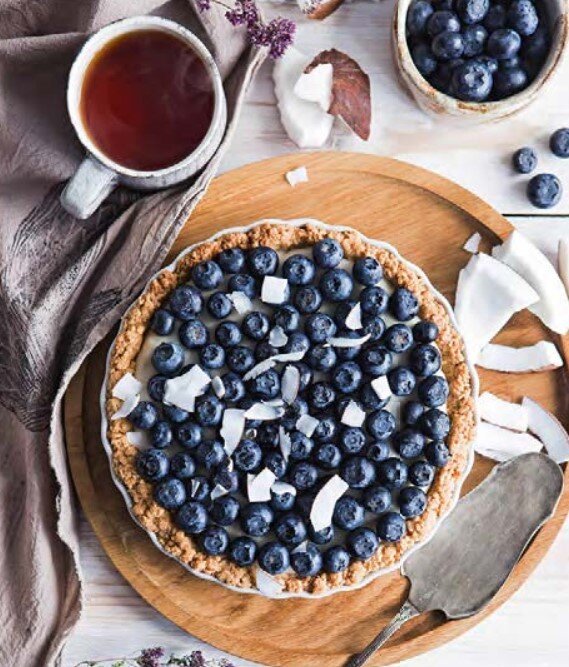 Вот такой получается с тонким ароматом и приятной кислинкой ягодный веганский десерт, если его приготовить по рецепту ниже