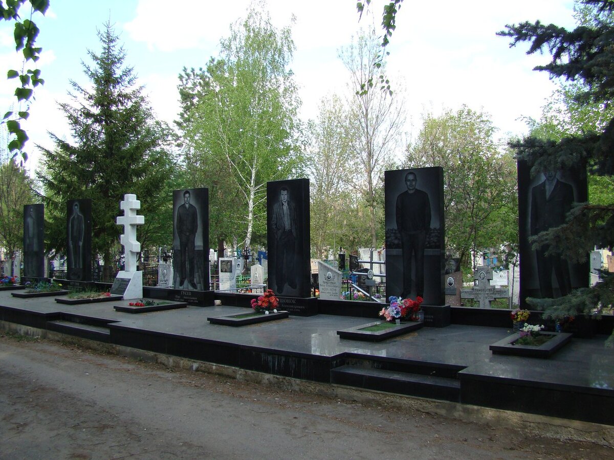 Аллея героев Тольятти кладбище