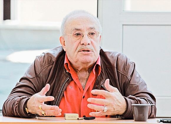 Эдуард Володарский