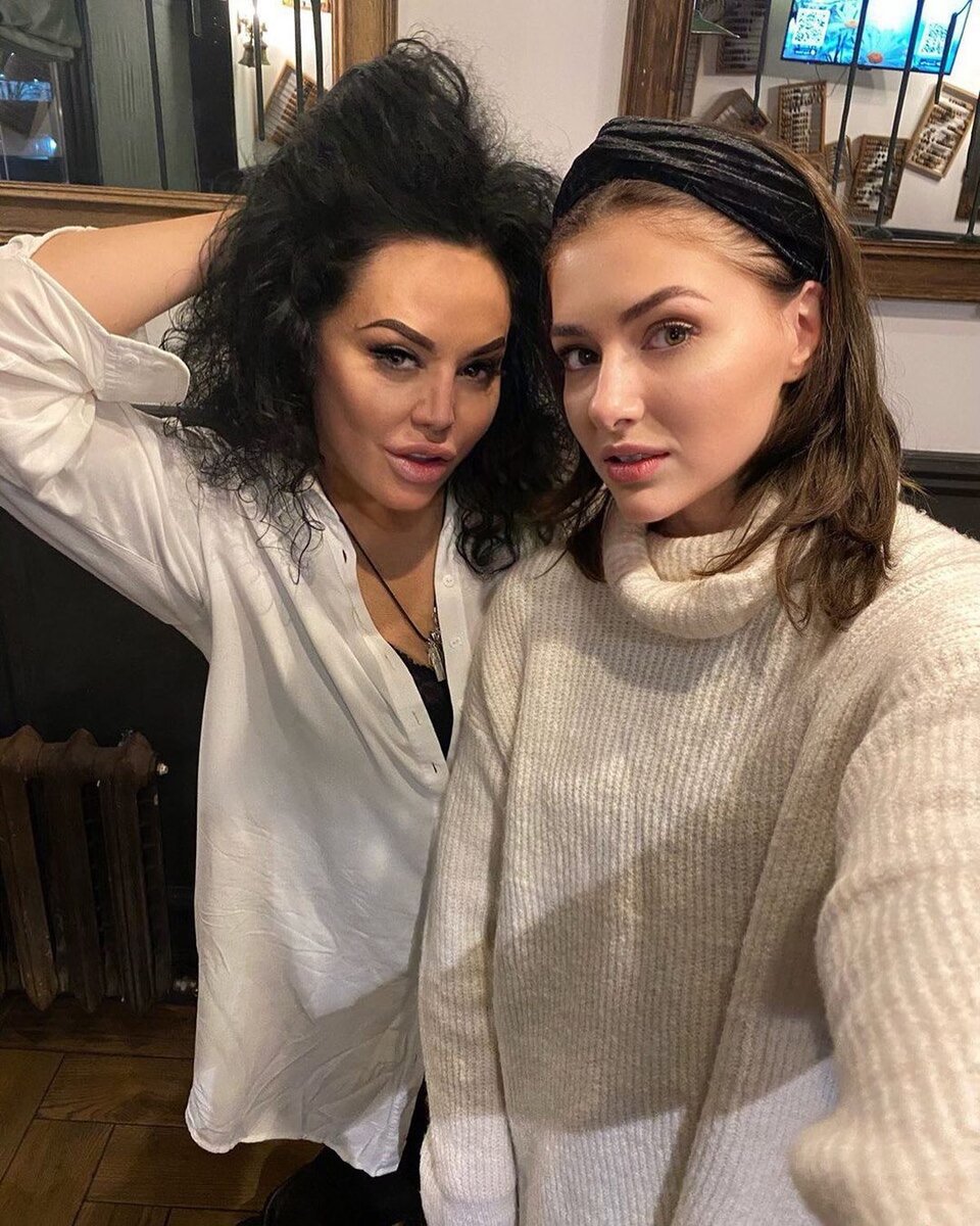 Екатерина Тышкевич и Оксана Байрак